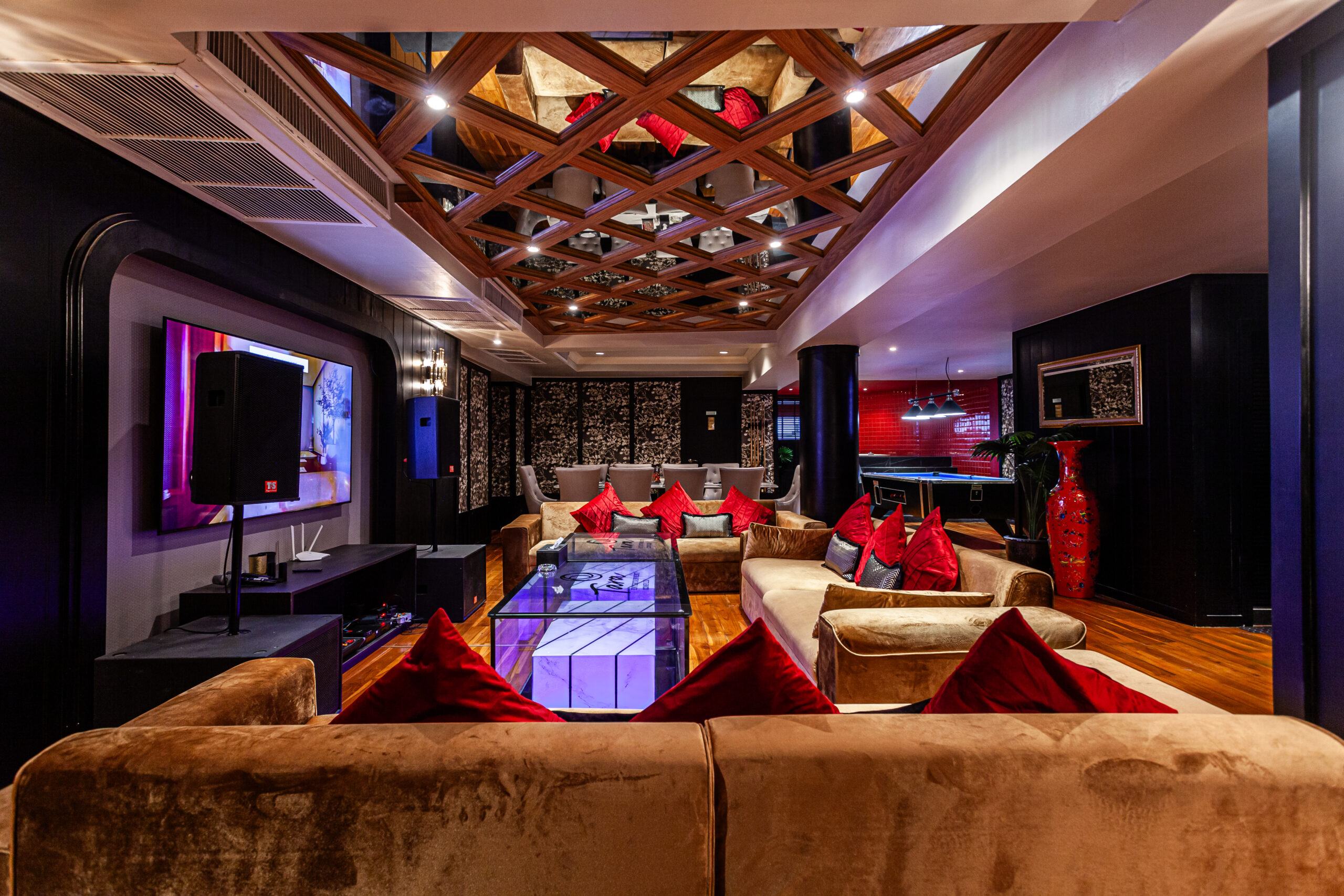 Tara Bangkok Suite